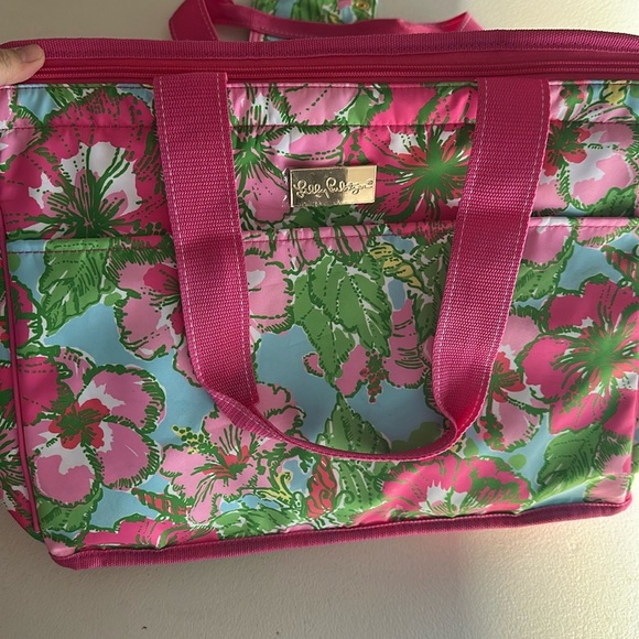 Lily Pulitzer - Picture 1 of 7